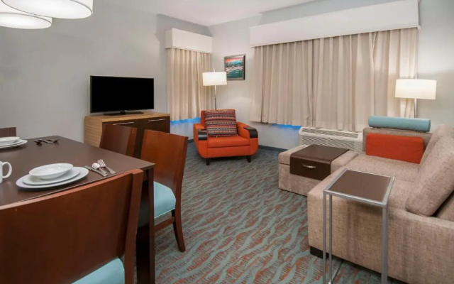 photo 4 of TownePlace Suites by Marriott Vidalia Riverfront
