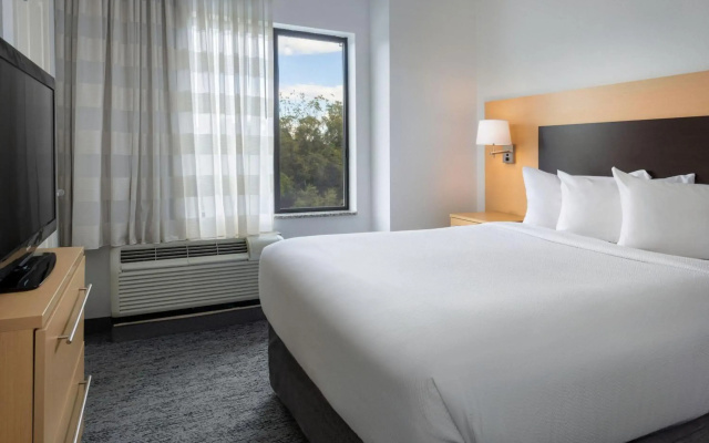 photo 3 of TownePlace Suites York