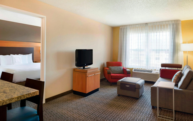 photo 3 of TownePlace Suites Chicago Naperville