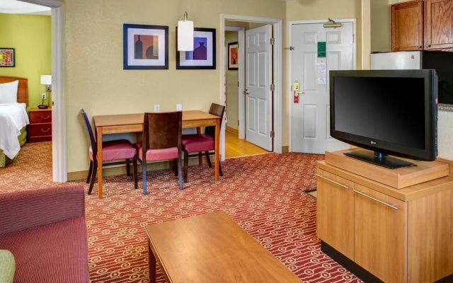 photo 4 of TownePlace Suites Cleveland Westlake