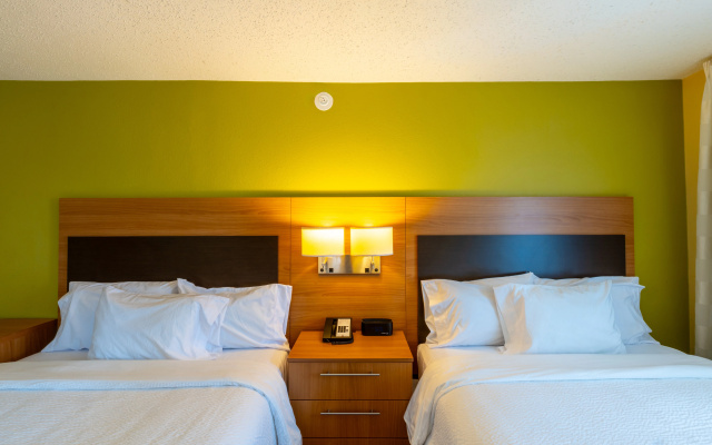 photo 2 of Candlewood Suites Bedford Fort Worth by IHG