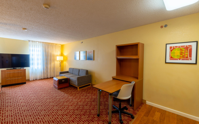 photo 5 of Candlewood Suites Bedford Fort Worth by IHG