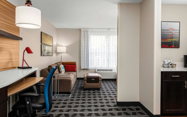 photo 4 of TownePlace Suites by Marriott Dallas Plano/Legacy