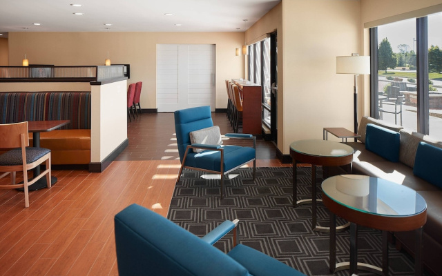 photo 3 of Towneplace Suites by Marriott Danville