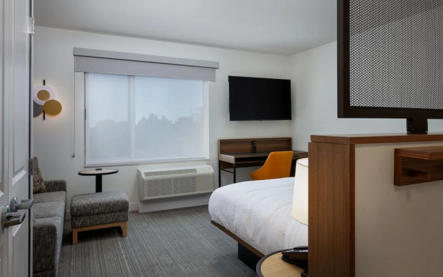 photo 4 of Towneplace Suites Denver North Thornton
