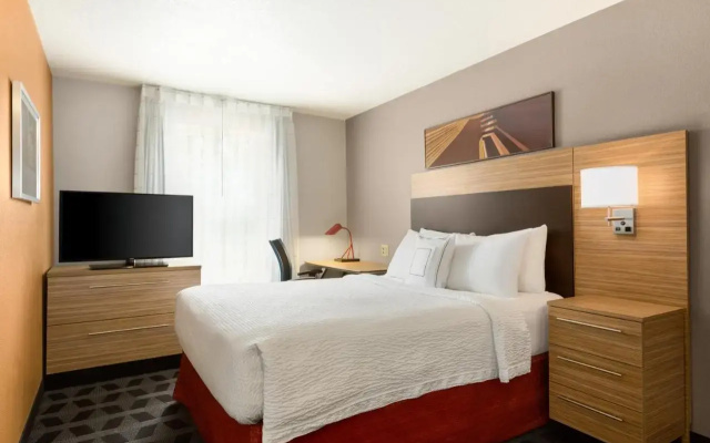 photo 4 of TownePlace Suites Denver West/Federal Center