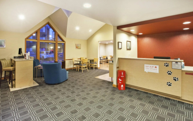 photo 2 of TownePlace Suites Detroit Sterling Heights