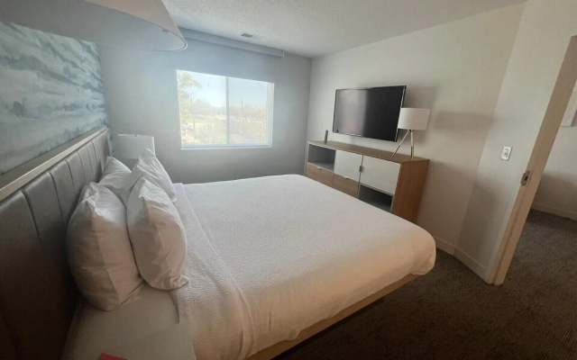 photo 2 of Towneplace Suites by Marriott Warren