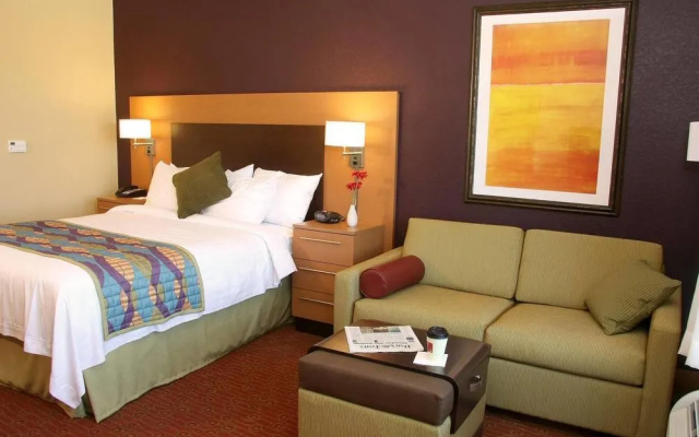 photo 4 of TownePlace Suites Farmington