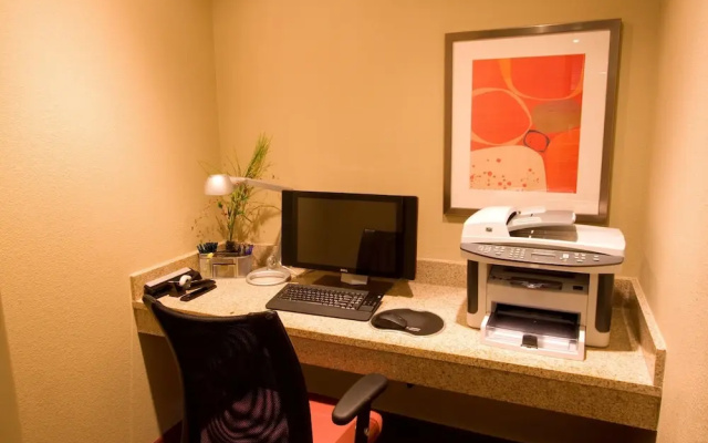photo 4 of TownePlace Suites Fayetteville North/Springdale