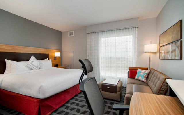 photo 4 of TownePlace Suites Fort Worth University Area/Medical Center