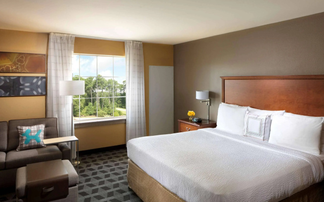 photo 5 of TownePlace Suites by Marriott Houston Intercontinental Arpt