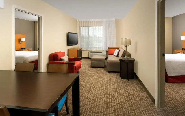 photo 4 of TownePlace Suites by Marriott Lexington Park Patuxent River Naval Air Station