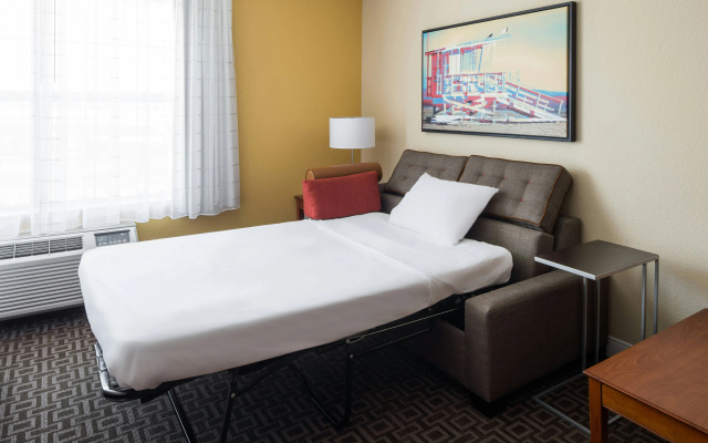 photo 2 of TownePlace Suites Los Angeles LAX/Manhattan Beach
