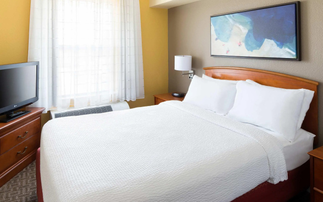 photo 5 of TownePlace Suites Los Angeles LAX/Manhattan Beach