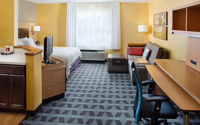 photo 2 of TownePlace Suites Manchester Boston Regional Airport