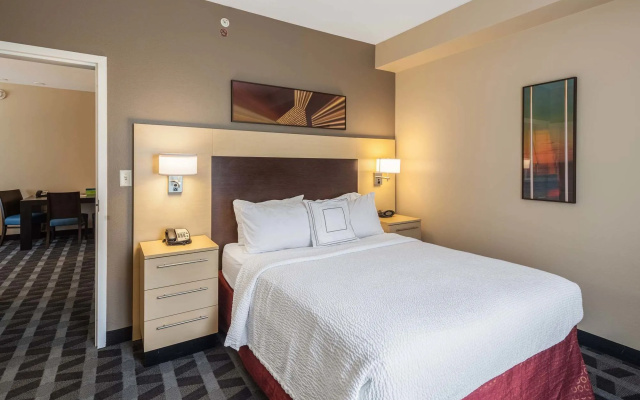 photo 5 of Towneplace Suites Marriott Jacksonville Butler Boulevard