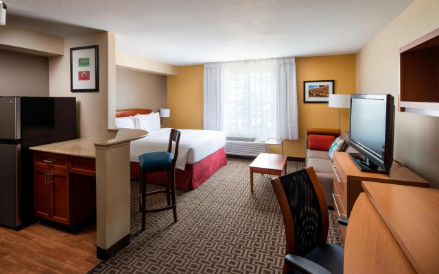 photo 2 of Towneplace Suites By Marriott Milpitas