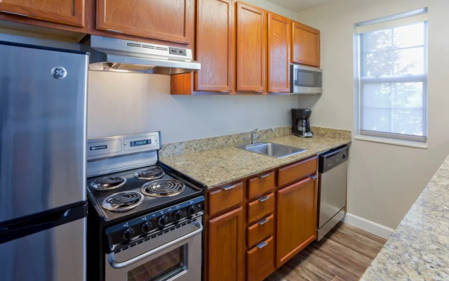 photo 5 of TownePlace Suites Minneapolis West/St. Louis Park