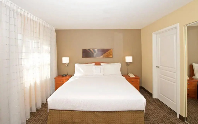 photo 3 of TownePlace Suites Seattle Southcenter