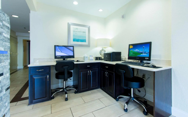 photo 3 of Hawthorn Suites by Wyndham Sterling Dulles