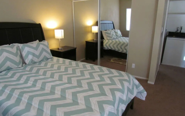 photo 2 of Townhouse in Las Vegas near Strip