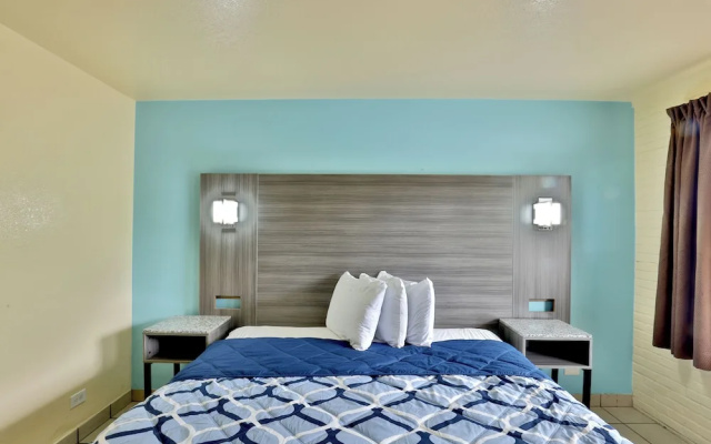 photo 5 of Americas Best Value Inn San Antonio Airport South