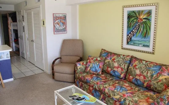 photo 5 of Tradewinds 602 1 Bedroom Condo by RedAwning, Orange Beach