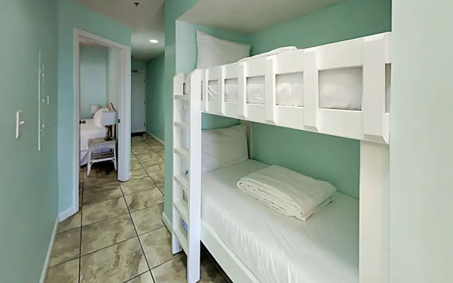 photo 3 of Tradewinds by Southern Vacation Rentals