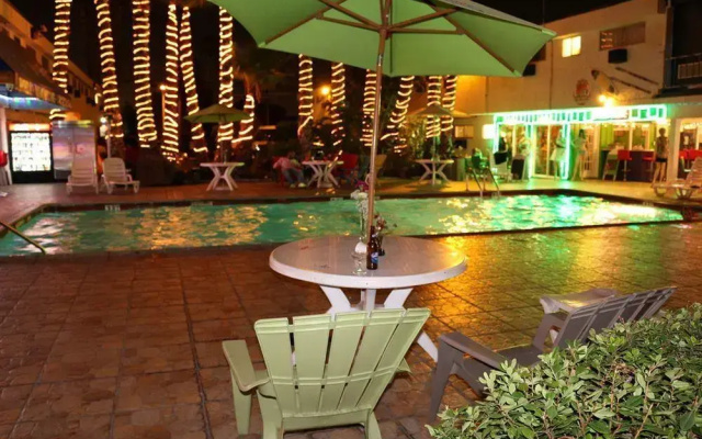 photo 2 of Tradewinds All Suite Hotel