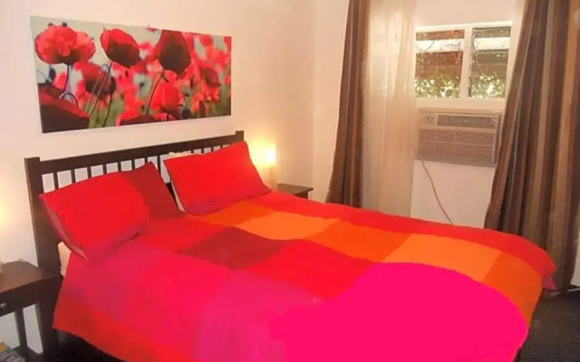 photo 4 of Tradewinds All Suite Hotel