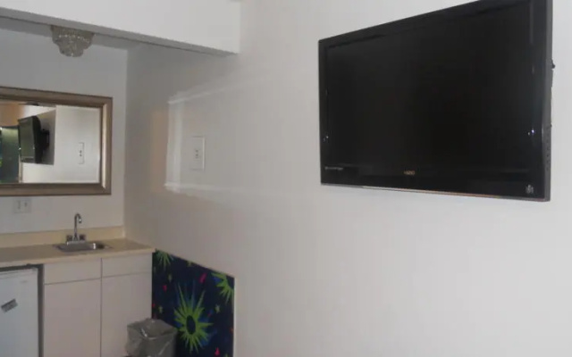 photo 3 of Tradewinds All Suites