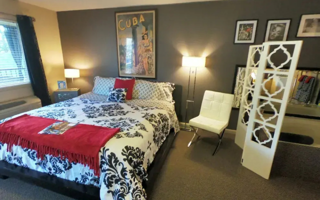 photo 4 of TradeWinds Lodging Bed and Breakfast