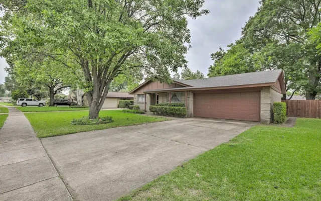 photo 3 of Home 1 Mi to University of Texas: Relax Fireside!