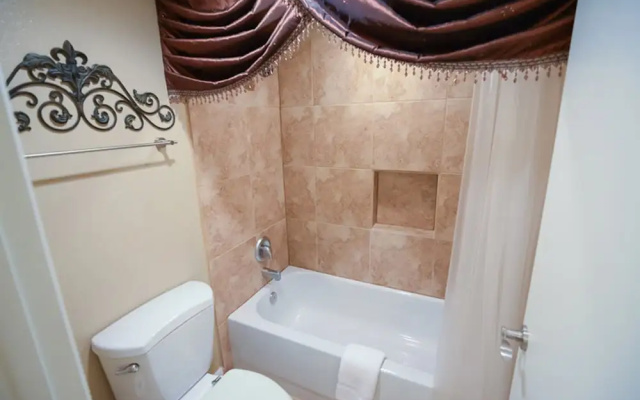photo 5 of Traditional Touch 1BR by Casago