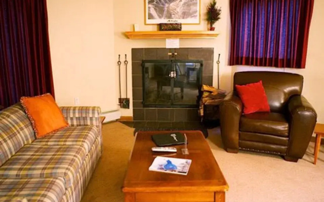 photo 2 of Trail Creek Condominiums