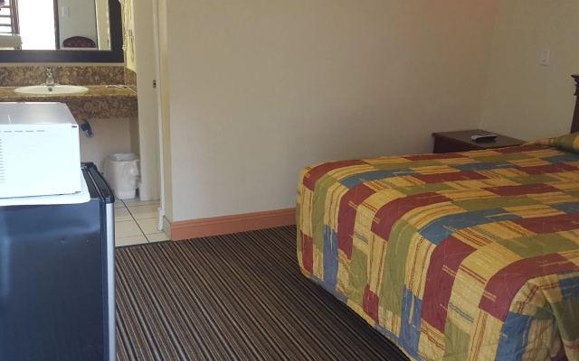 photo 5 of Travel Inn Motel