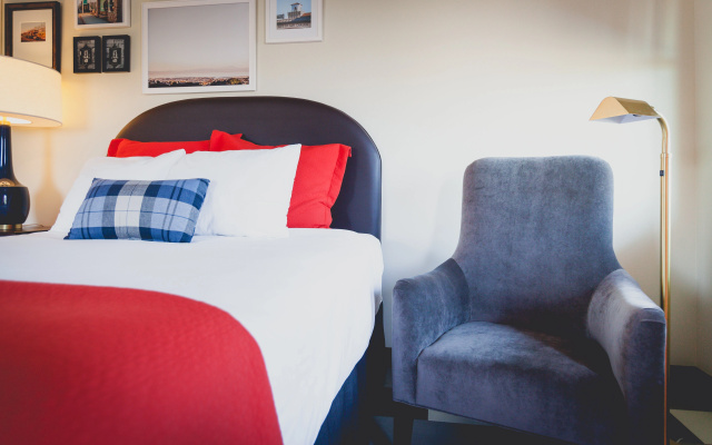 photo 2 of LiA Hotel