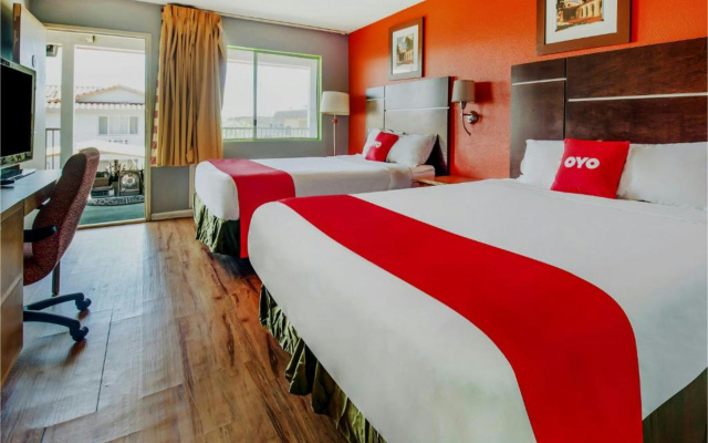 photo 2 of Hotel Europa Ridgecrest