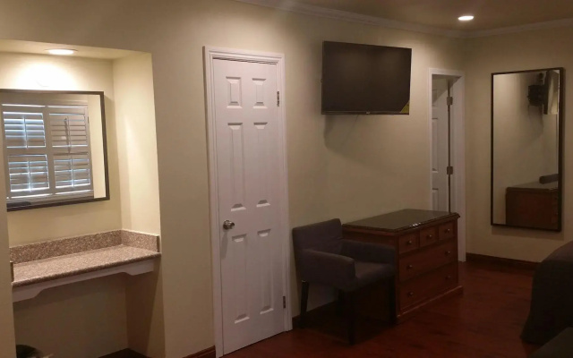 photo 3 of Travel Inn