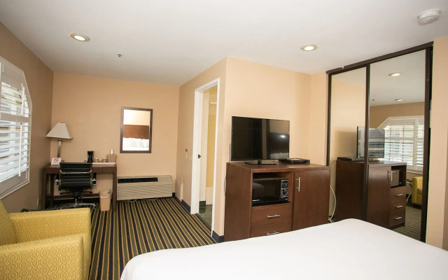 photo 3 of Travel Inn