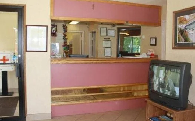 photo 2 of Magnolia Inn