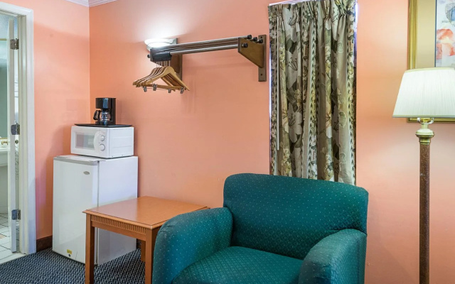 photo 5 of Travel Inn