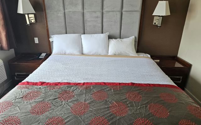 photo 5 of Travel Inn By OYO Omaha