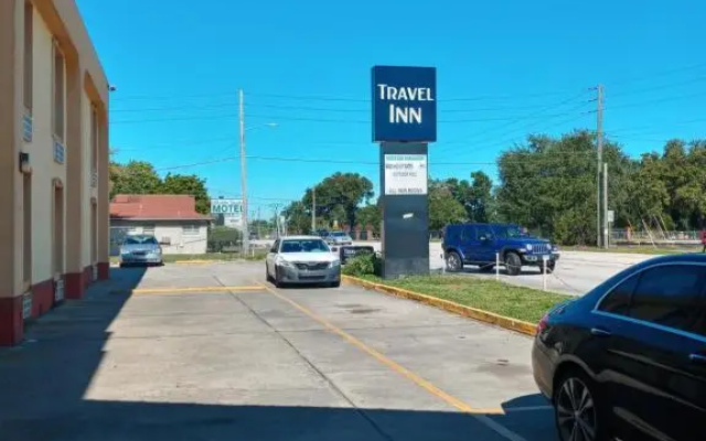 photo 2 of Travel Inn Winter Haven