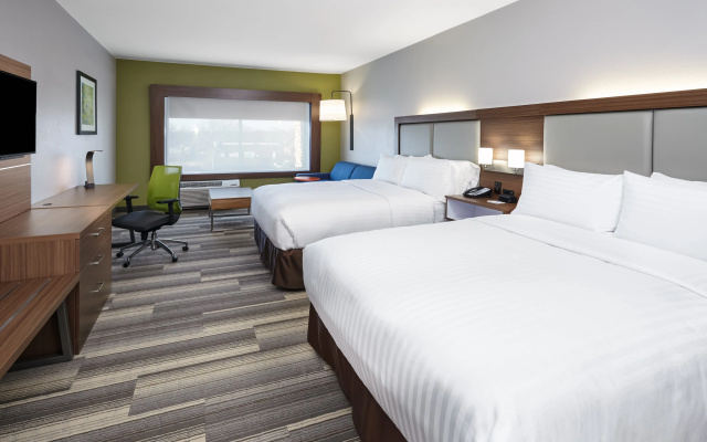 photo 3 of Holiday Inn Express & Suites Chicago North Shore - Niles by IHG