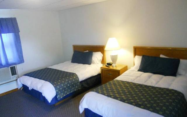 photo 5 of Travelier Motel