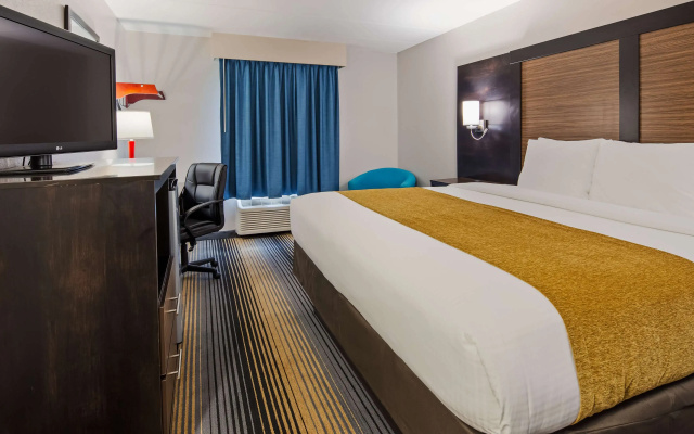 photo 3 of SureStay Hotel by Best Western Florence