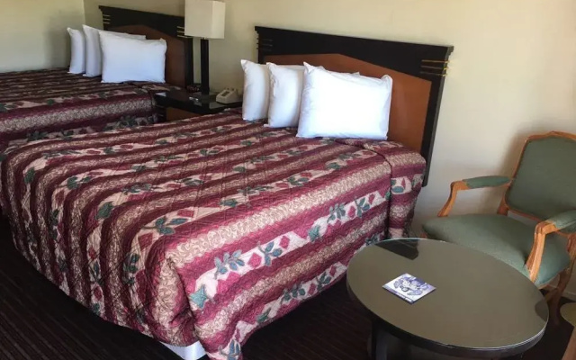 photo 2 of Travelodge Buena Park