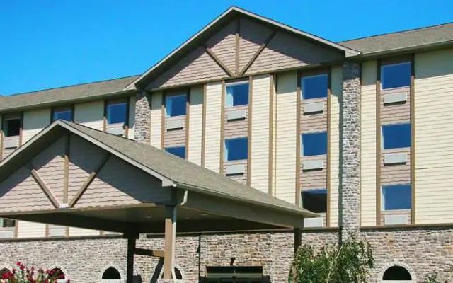 photo 3 of Travelodge by Wyndham Branson